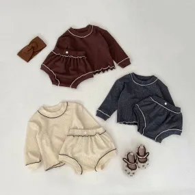 2-Piece Baby Girl Outfit with Solid Color Top and Shorts - Wholesale #240111132