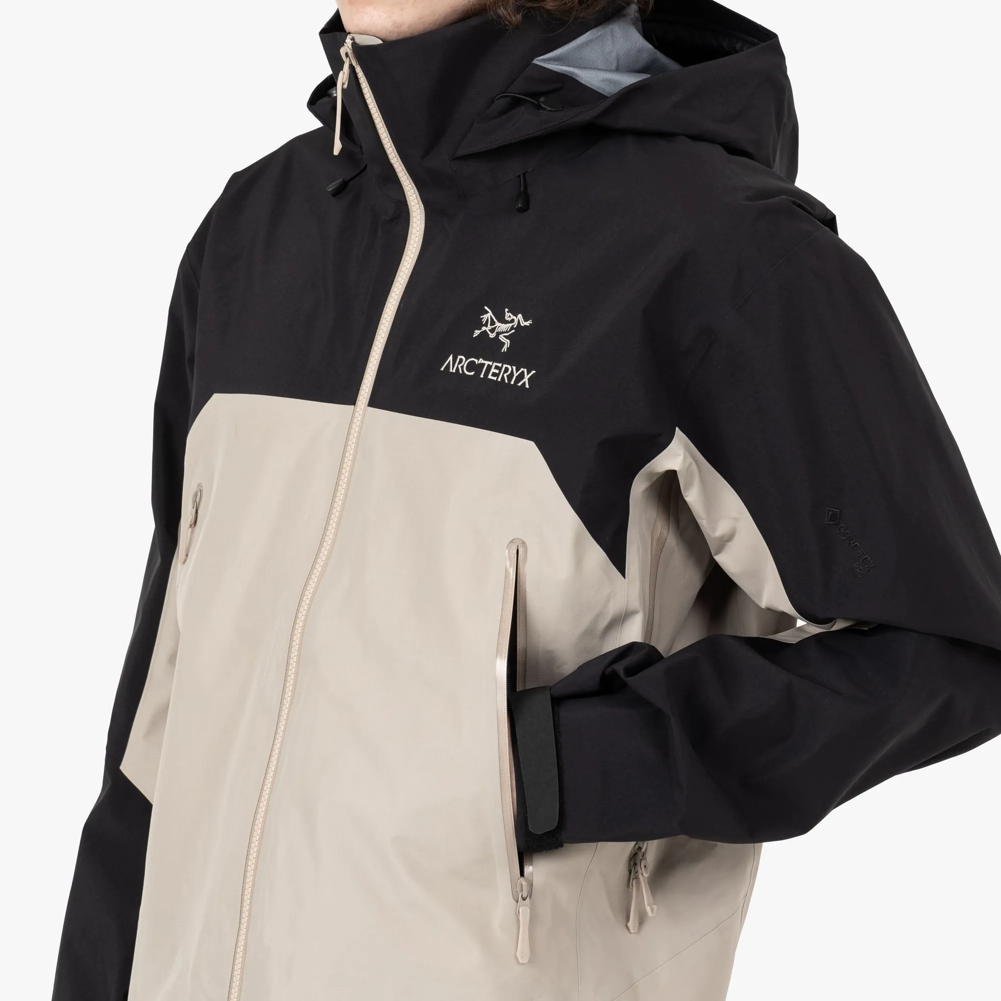 Arc'teryx Beta AR Jacket Black / Rune