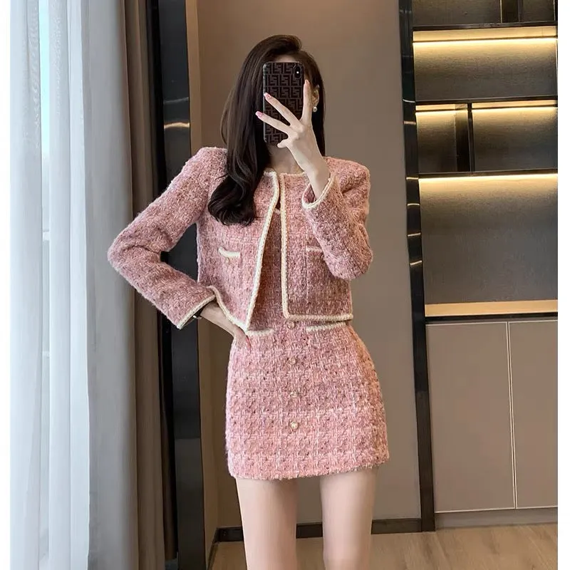 Autumn new women's small fragrance French jacket two-piece suit hot girl autumn and winter petite suspender dress