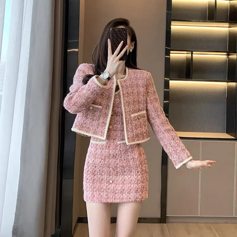 Autumn new women's small fragrance French jacket two-piece suit hot girl autumn and winter petite suspender dress