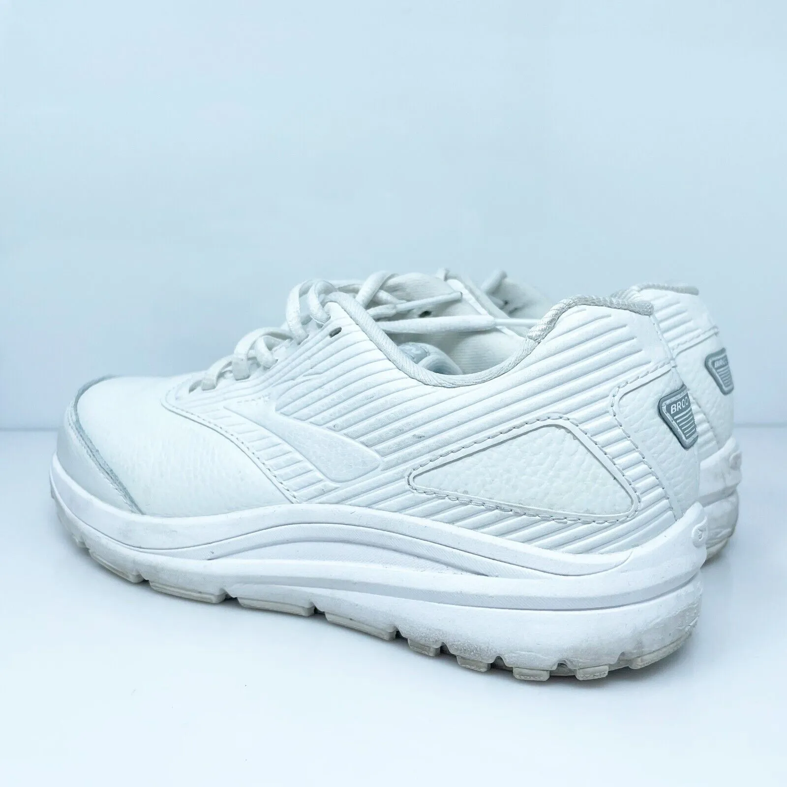 Brooks Womens Addiction Walker 2 1203071B142 White Running Shoes Sneakers Sz 7 B