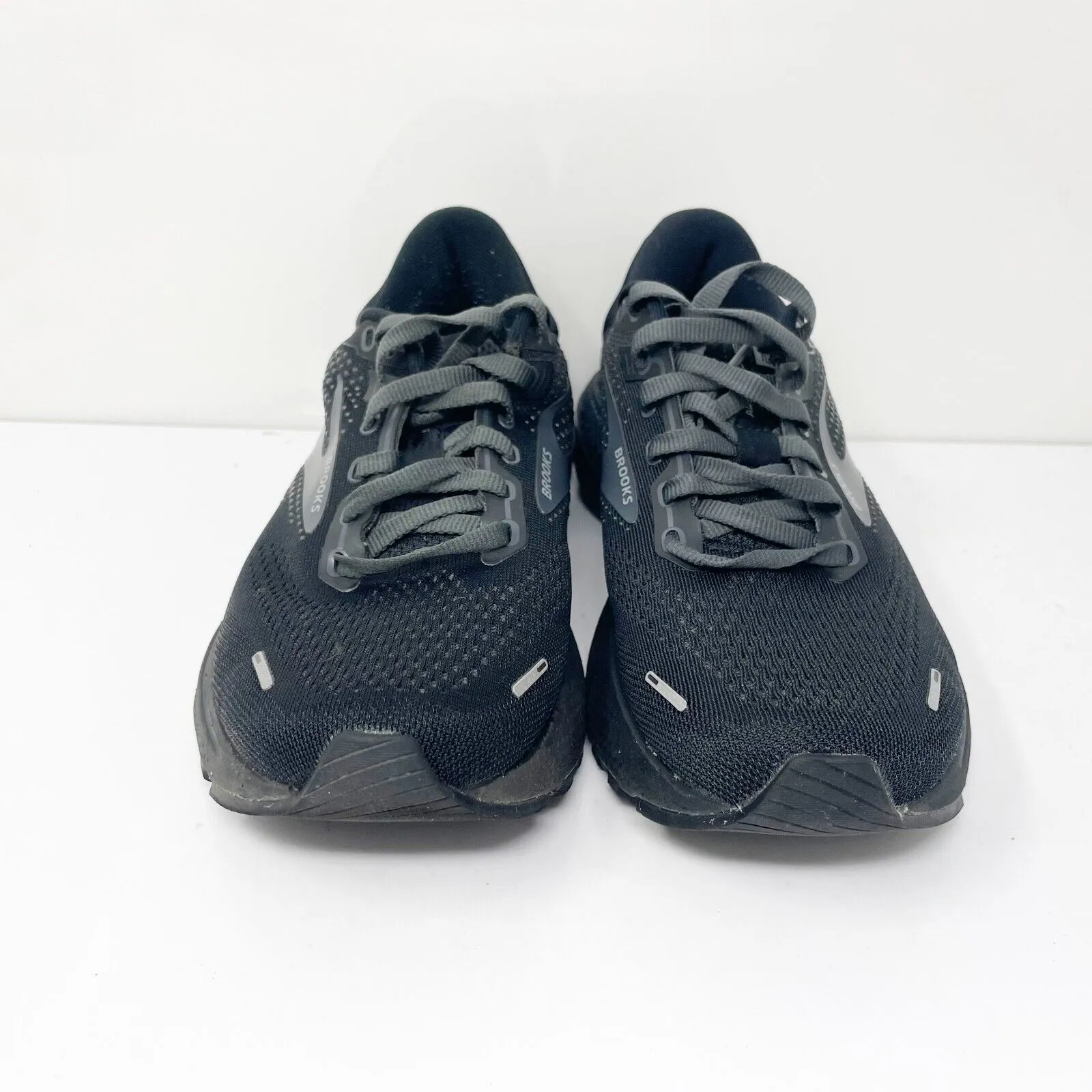 Brooks Womens Adrenaline GTS 22 1203531B020 Black Running Shoes Sneakers Sz 7.5B