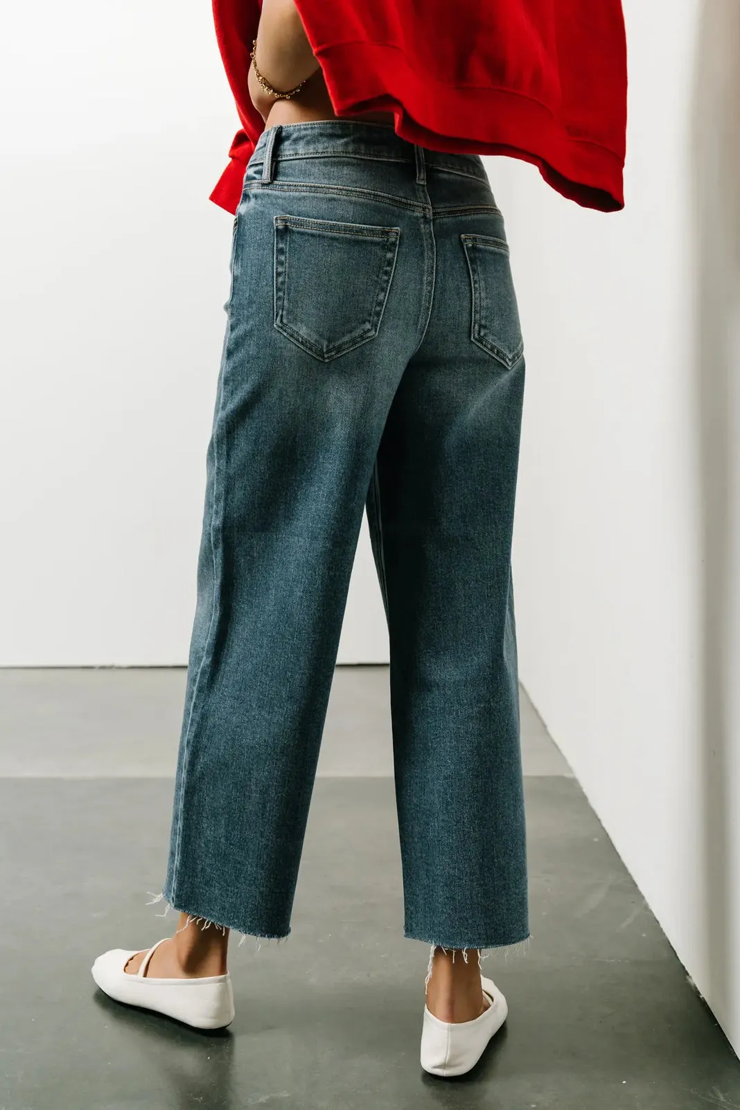 Colette Wide Leg Jeans in Medium Wash