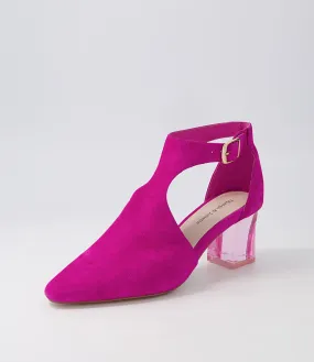 DJANGO & JULIETTE Hobartet Fuchsia Suede Heels