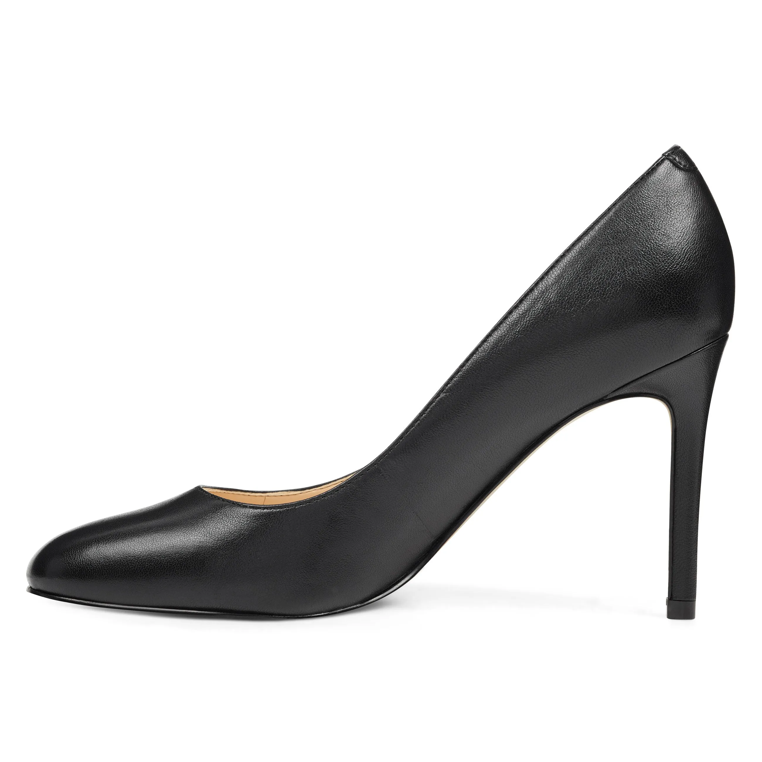 Dylan Round Toe Pumps