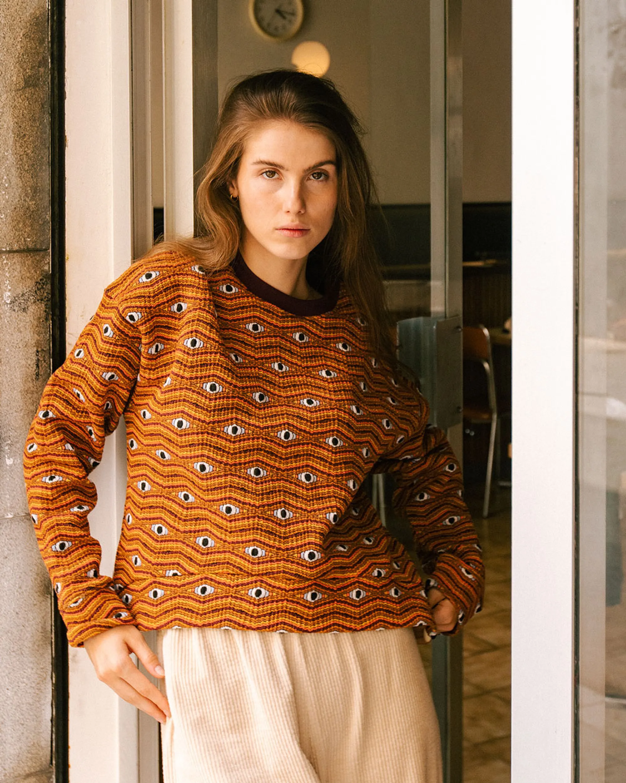 Eyes Jacquard Rounded Sweatshirt Orange