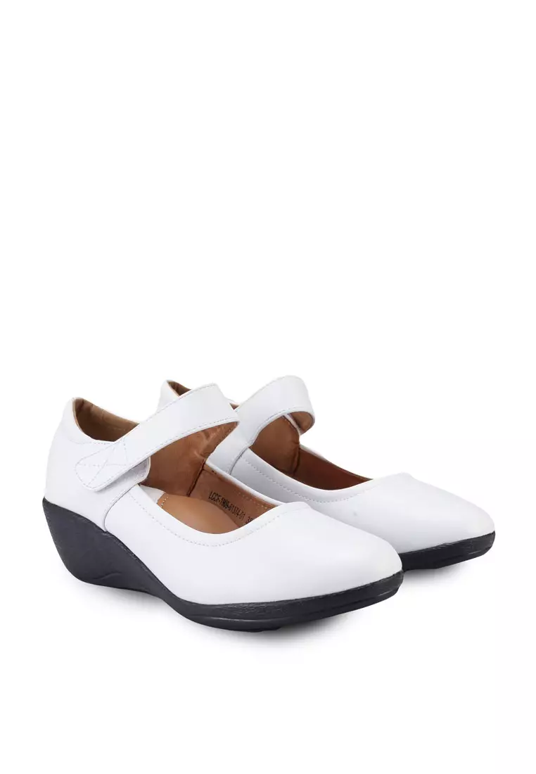 Stylish Faux Leather Mary Wedge Shoes