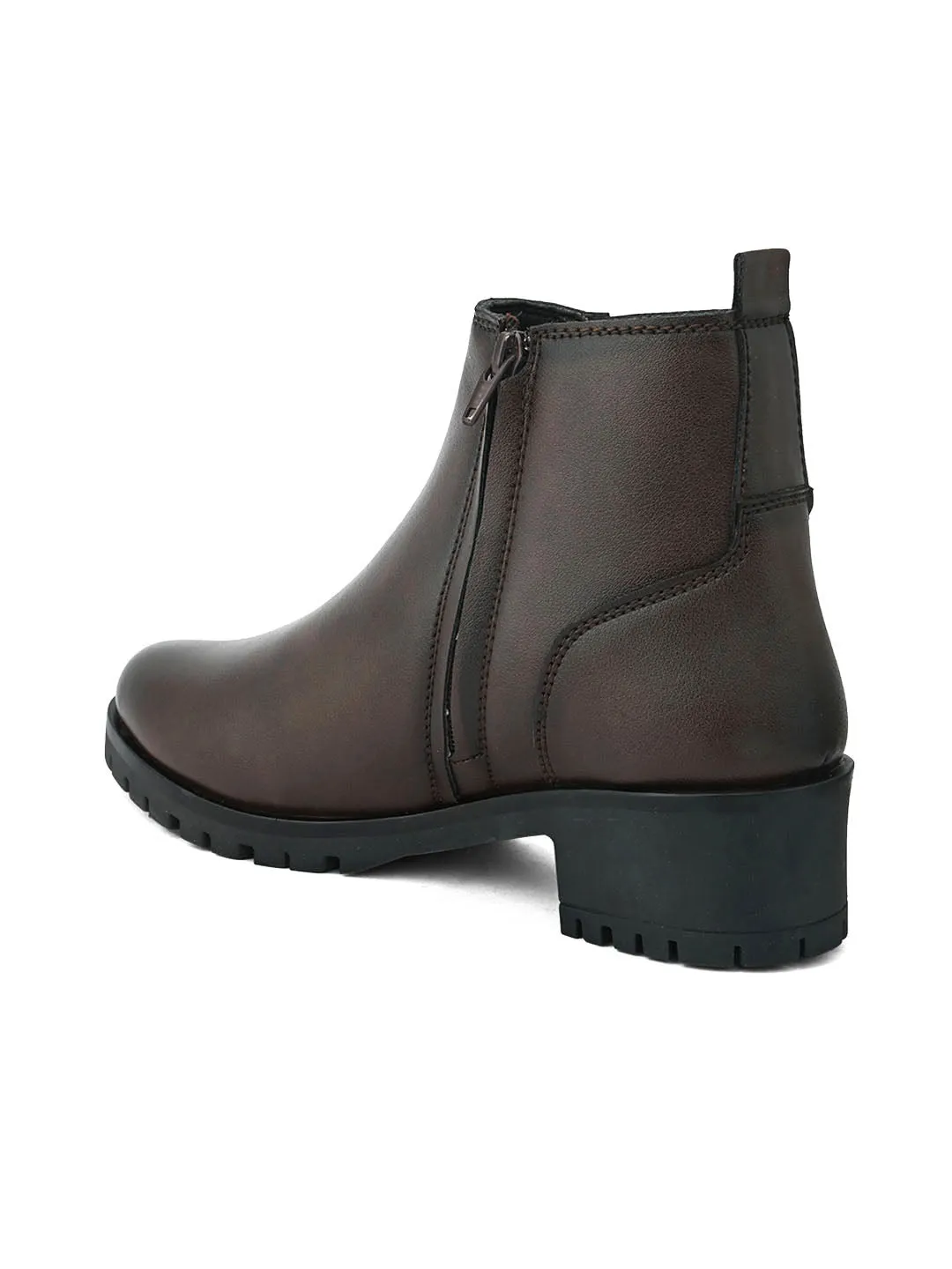 FENTACIA Women Brown Solid Zipper Boots