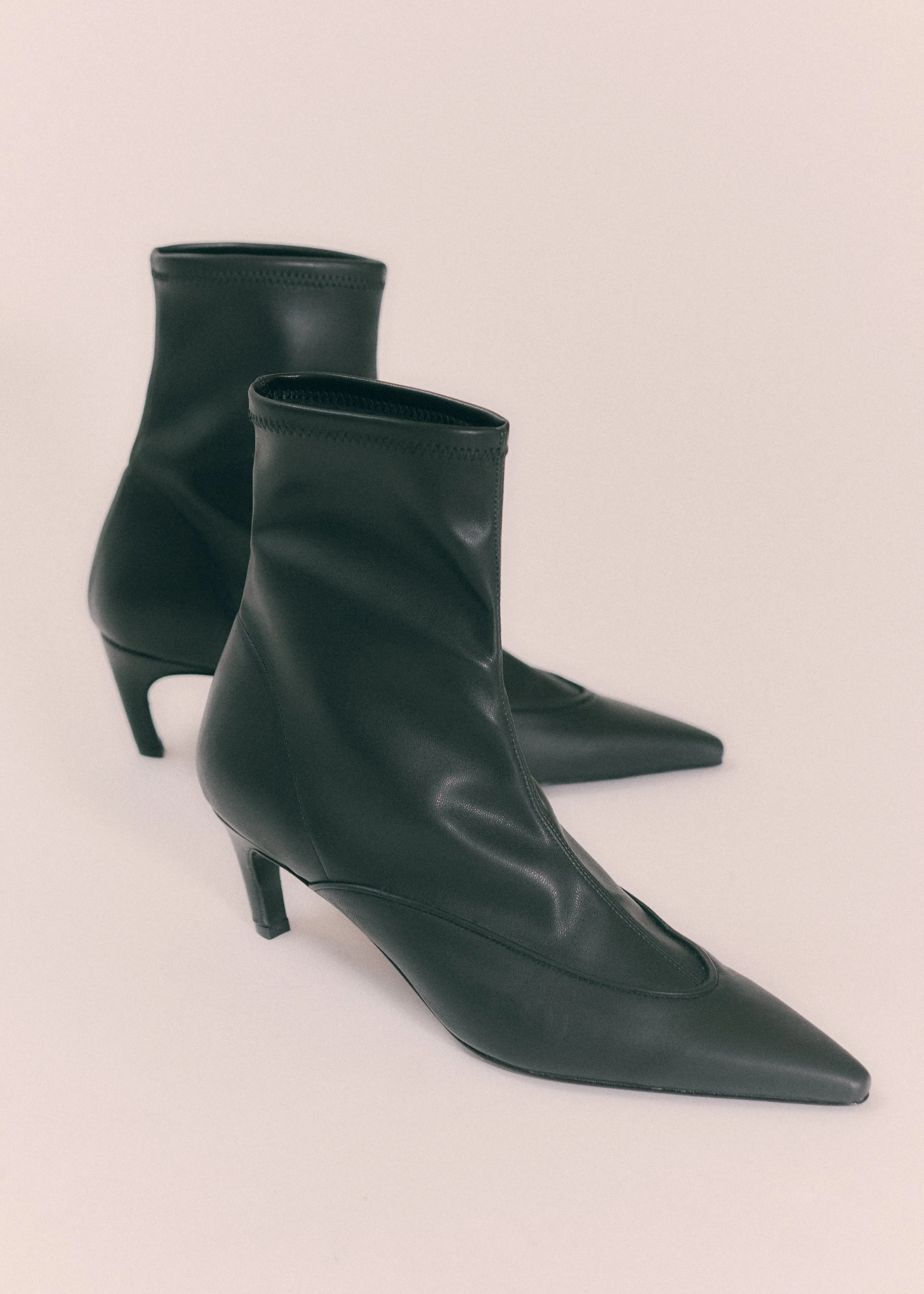 Gia Borghini X Heidi Bivens Hunter Boots - Black