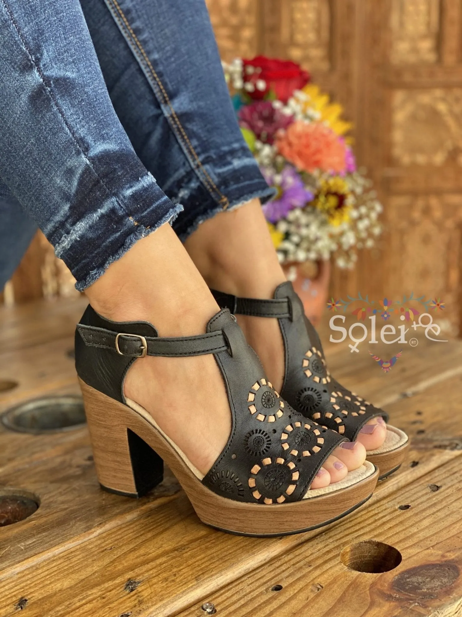 Gloria Heels