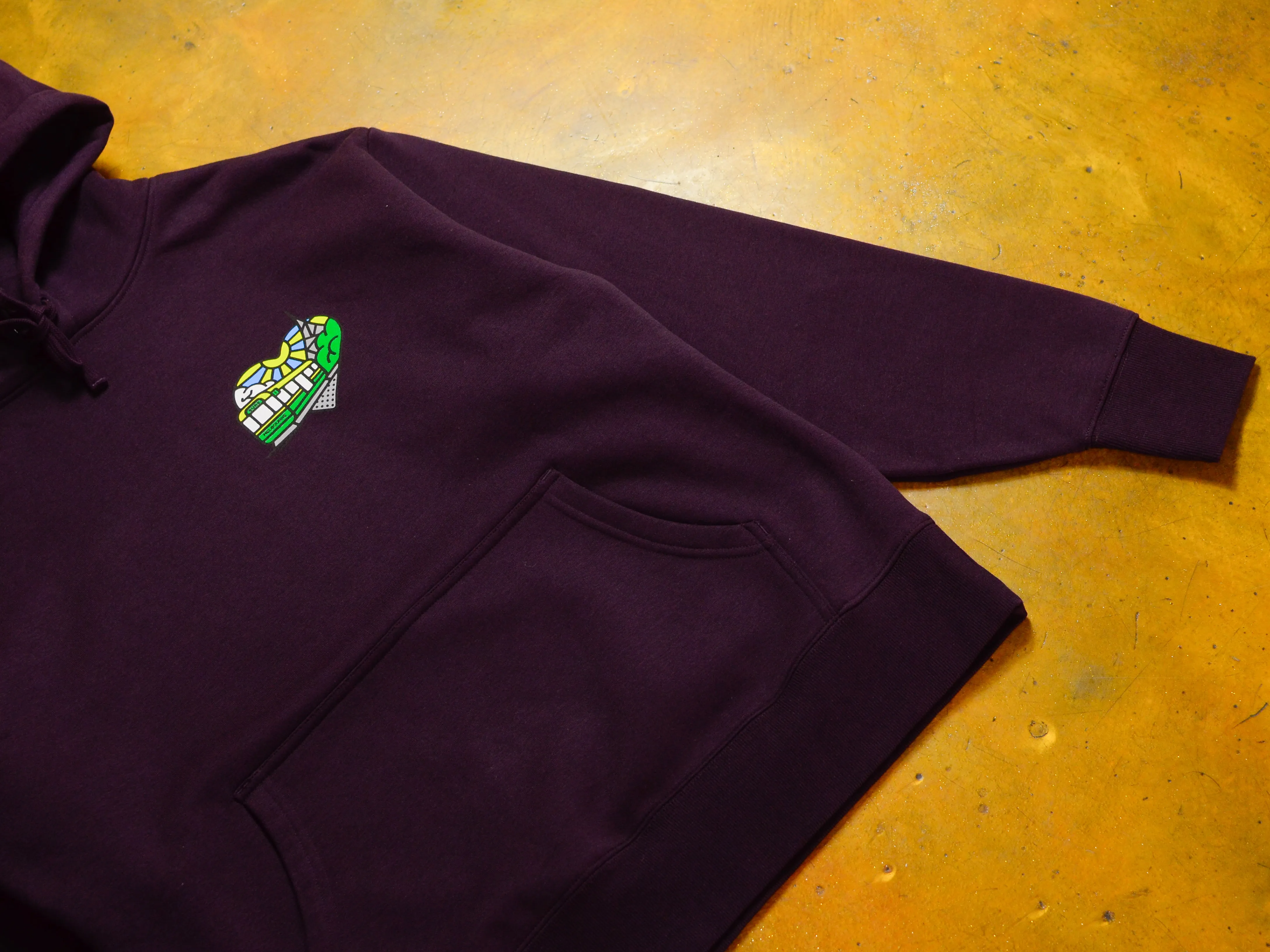 Plum Hooded Heartbeat