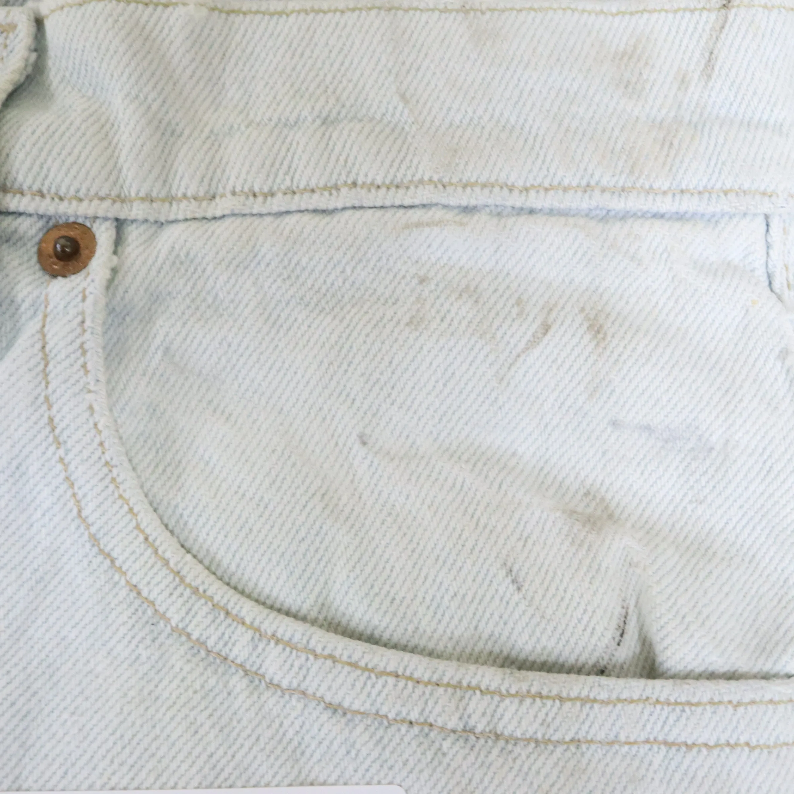 Levi's 505 White Jeans