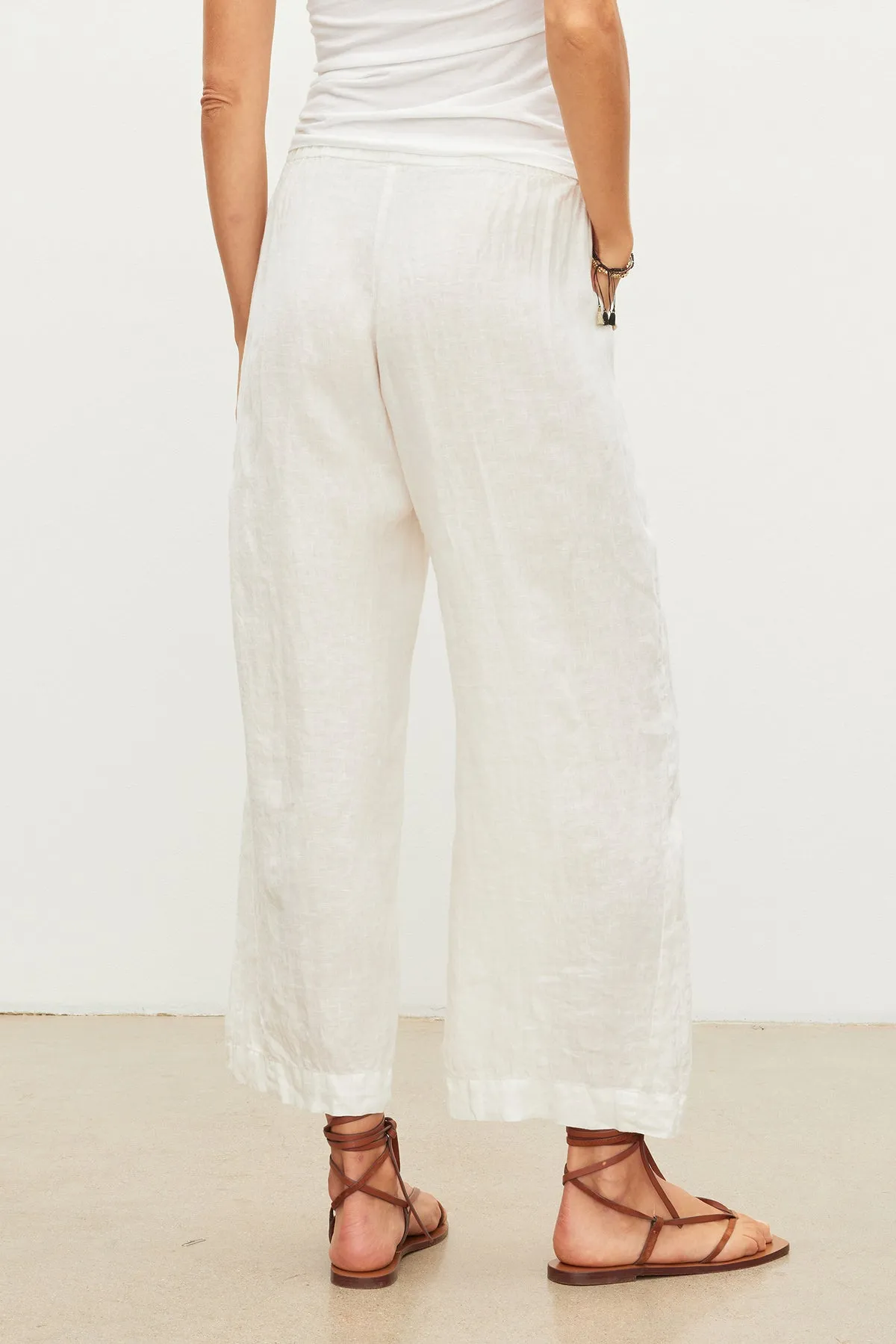 LOLA LINEN TROUSERS IN CHALK