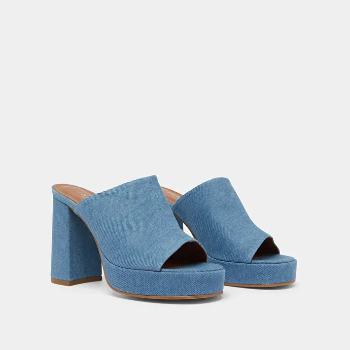 Mules with heels in blue denim