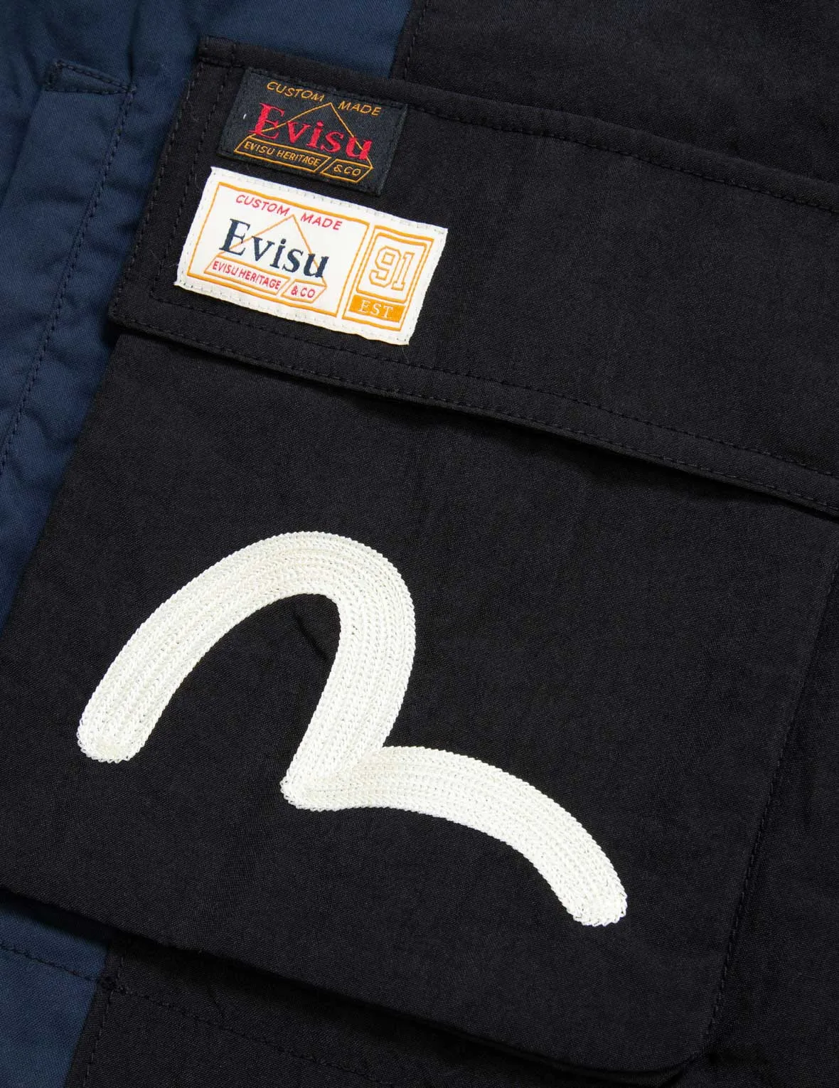 Multi-Pocket Hybrid Liner Jacket