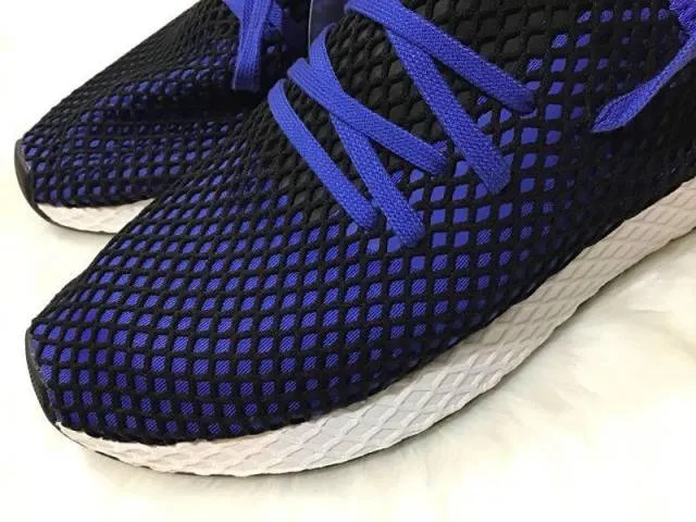 NIB AUTH ADIDAS DEERUPT RUNNER SNEAKERS