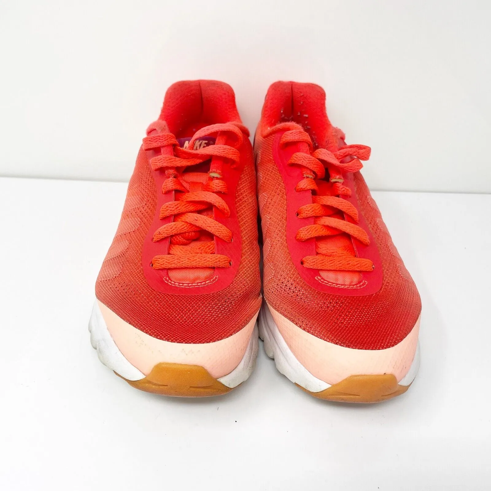 Nike Womens Air Max Invigor 749862-600 Orange Running Shoes Sneakers Size 7.5