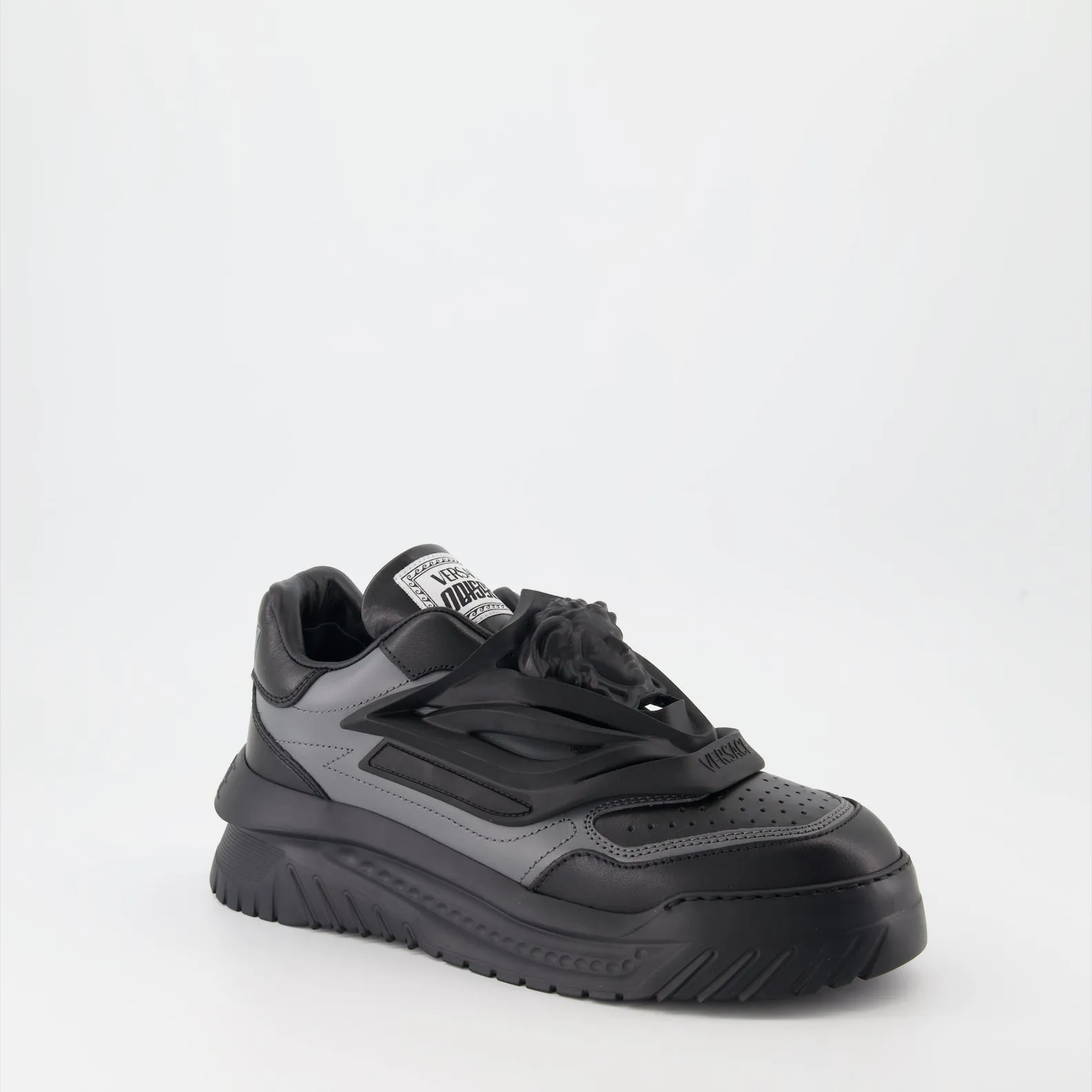 Odissea Black Leather Sneakers