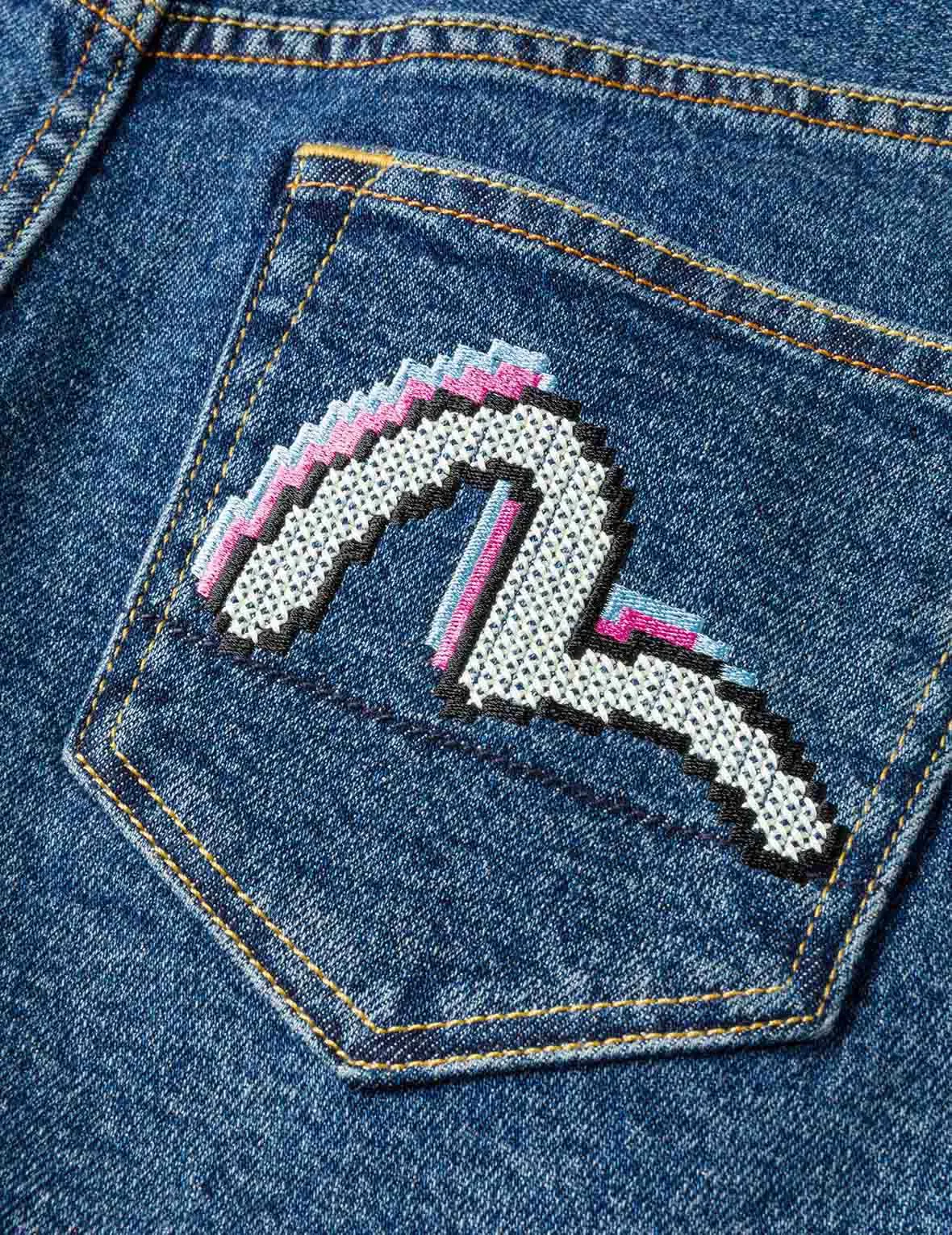 Pixel Seagull Embroidery Relax Jeans