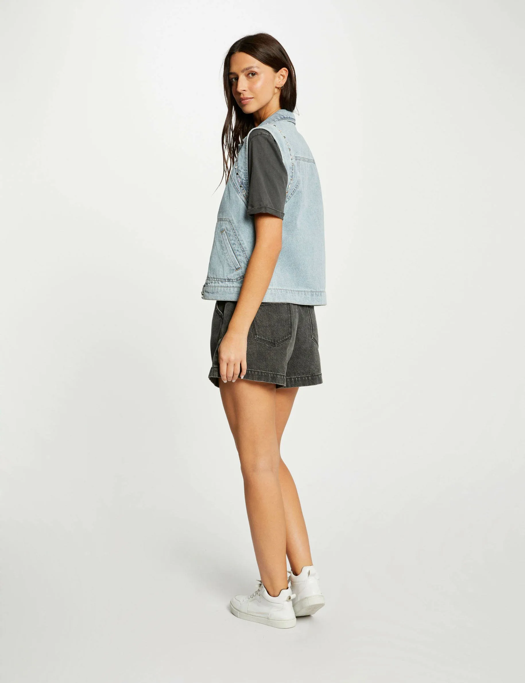 Sleeveless denim jacket jean bleached women