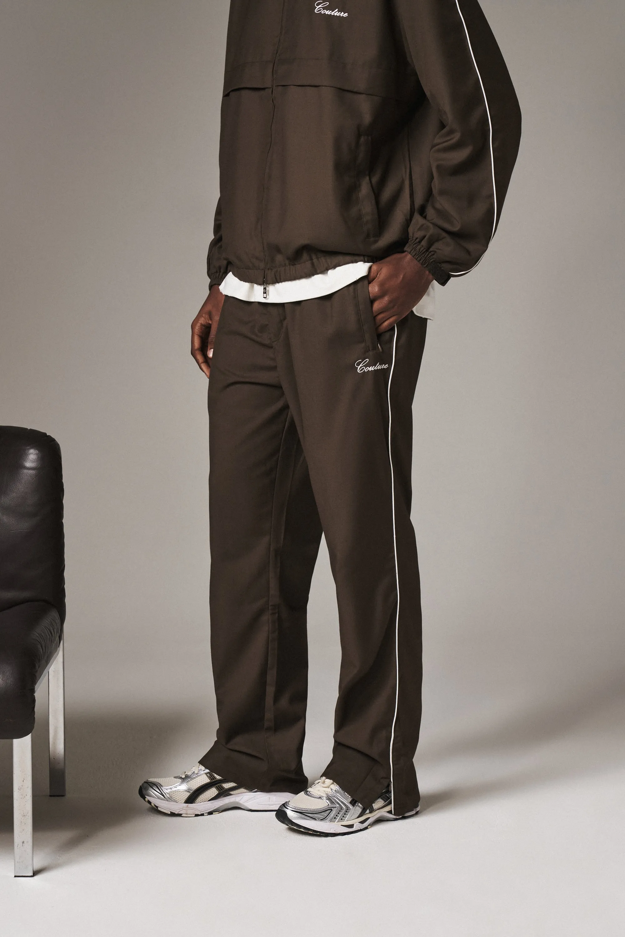 SMART PIPED TROUSERS - BROWN