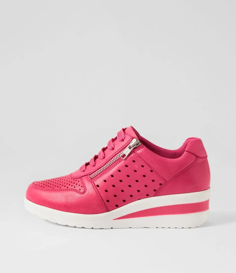 SUPERSOFT Resepct Fuchsia Leather Sneakers