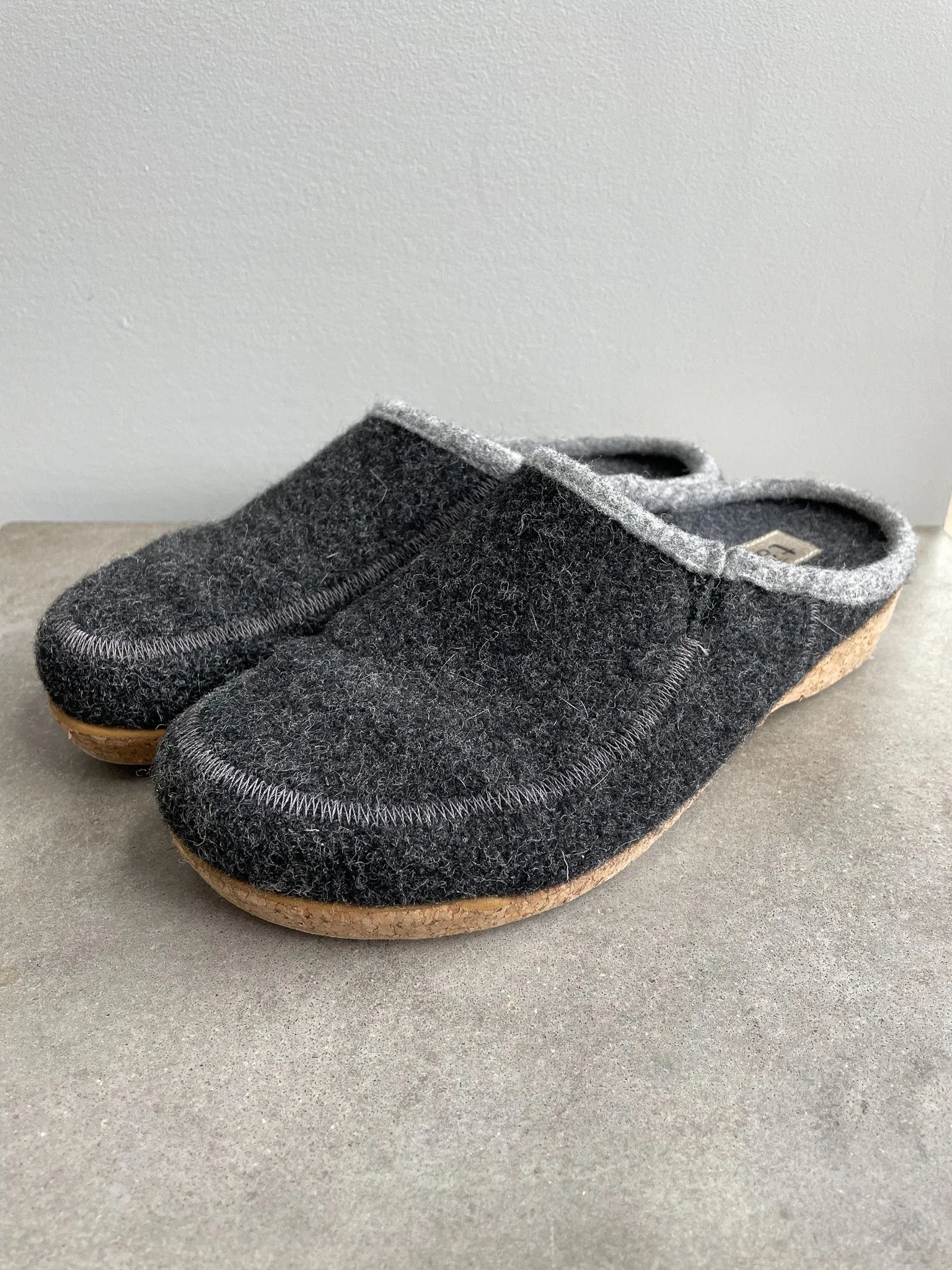 TAOS WOOL MULES