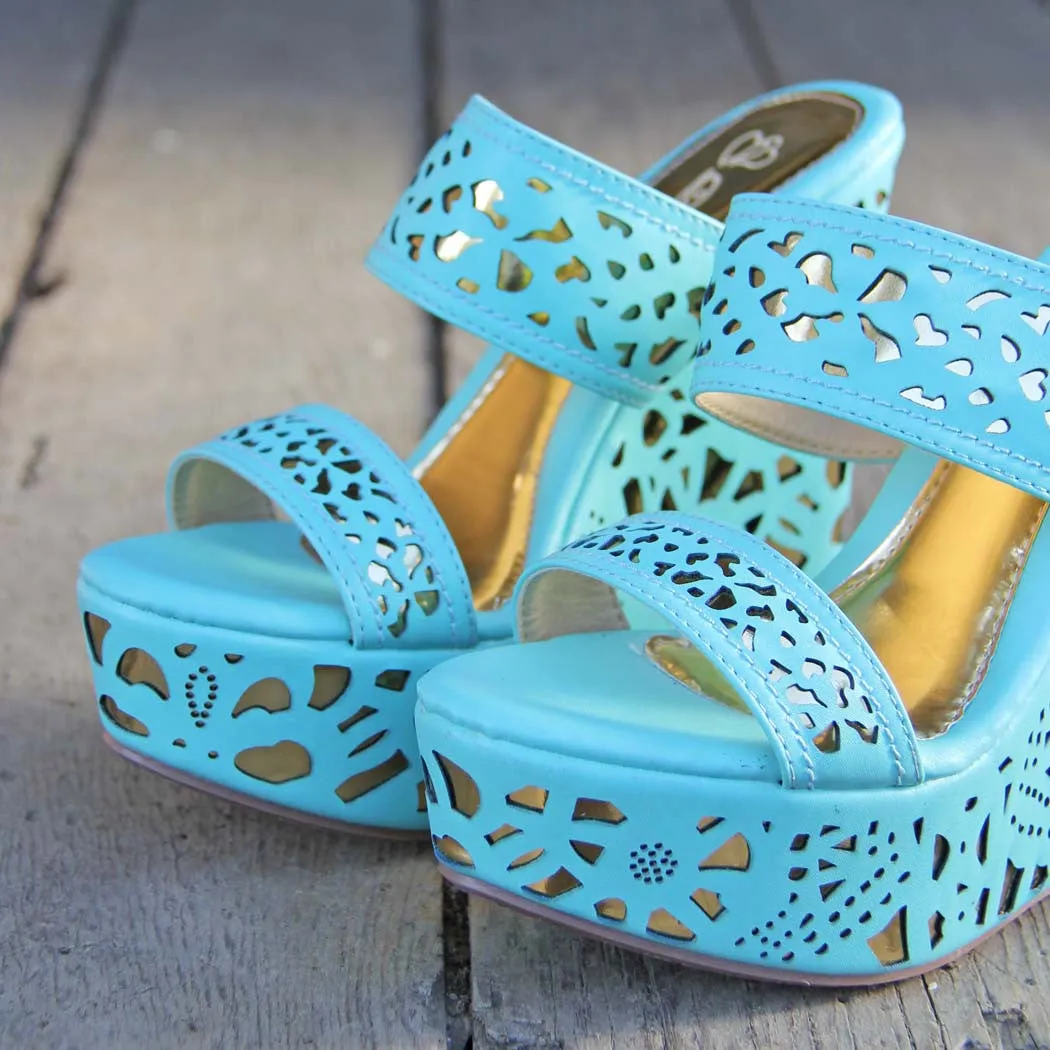 Turquoise Traveling Sands Wedges