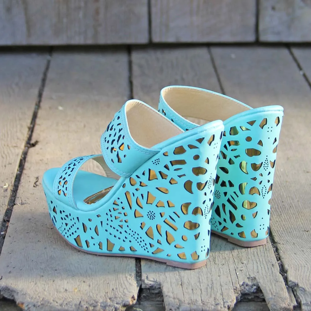 Turquoise Traveling Sands Wedges