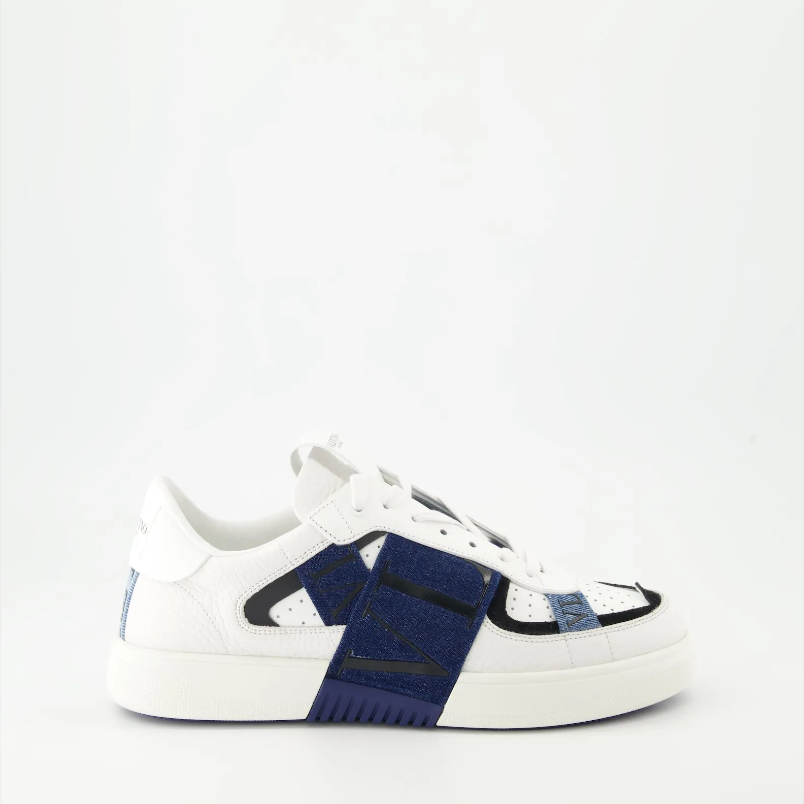 VL7N Denim Detail Sneakers