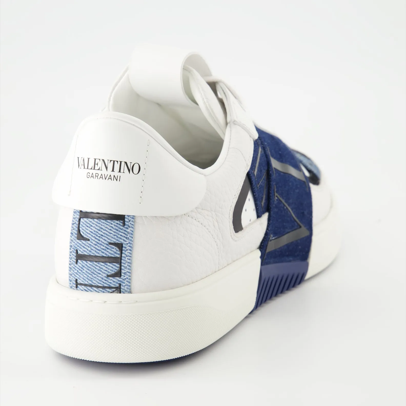 VL7N Denim Detail Sneakers