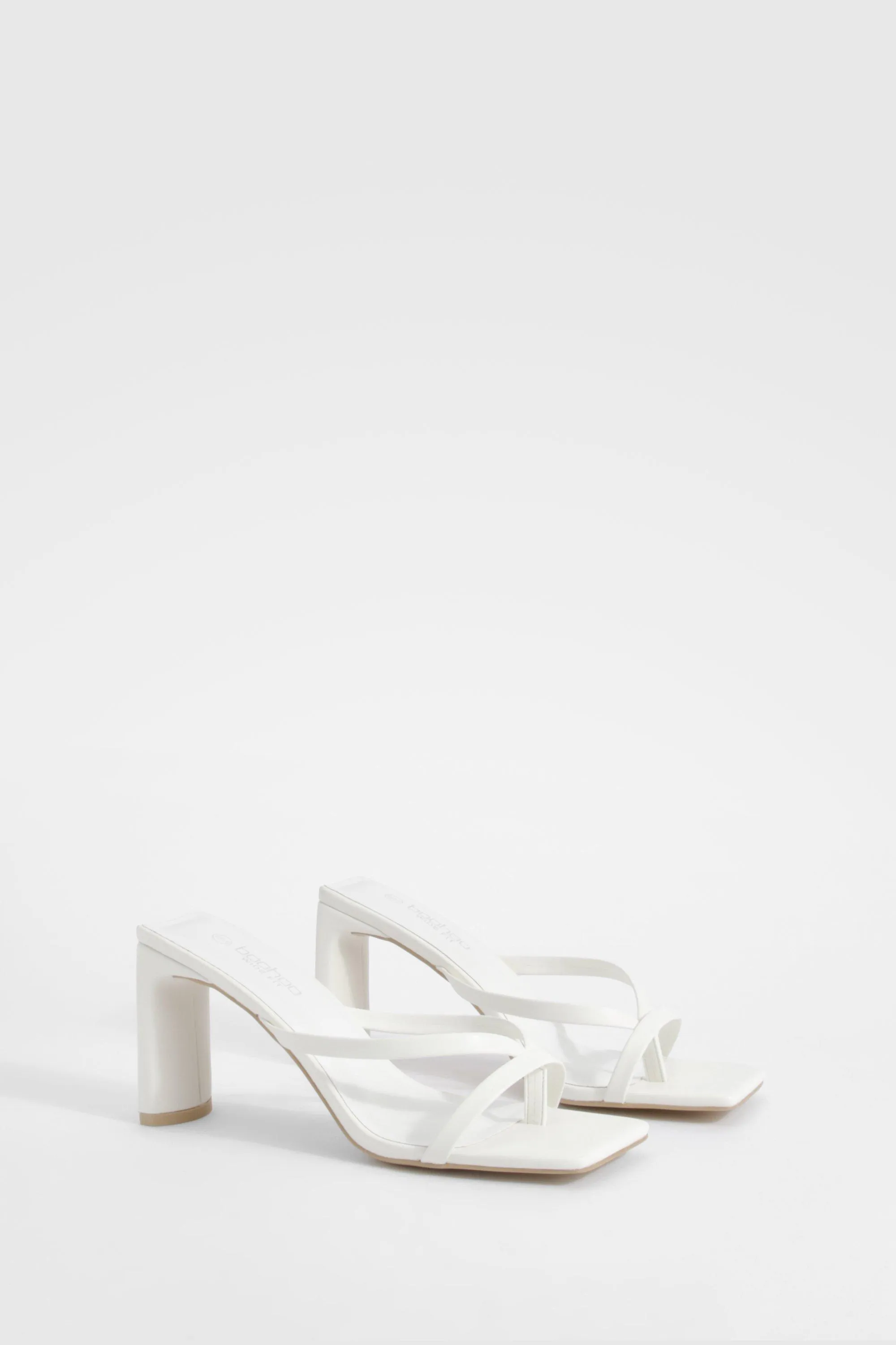 Wide Width Toe Post Heeled Mules