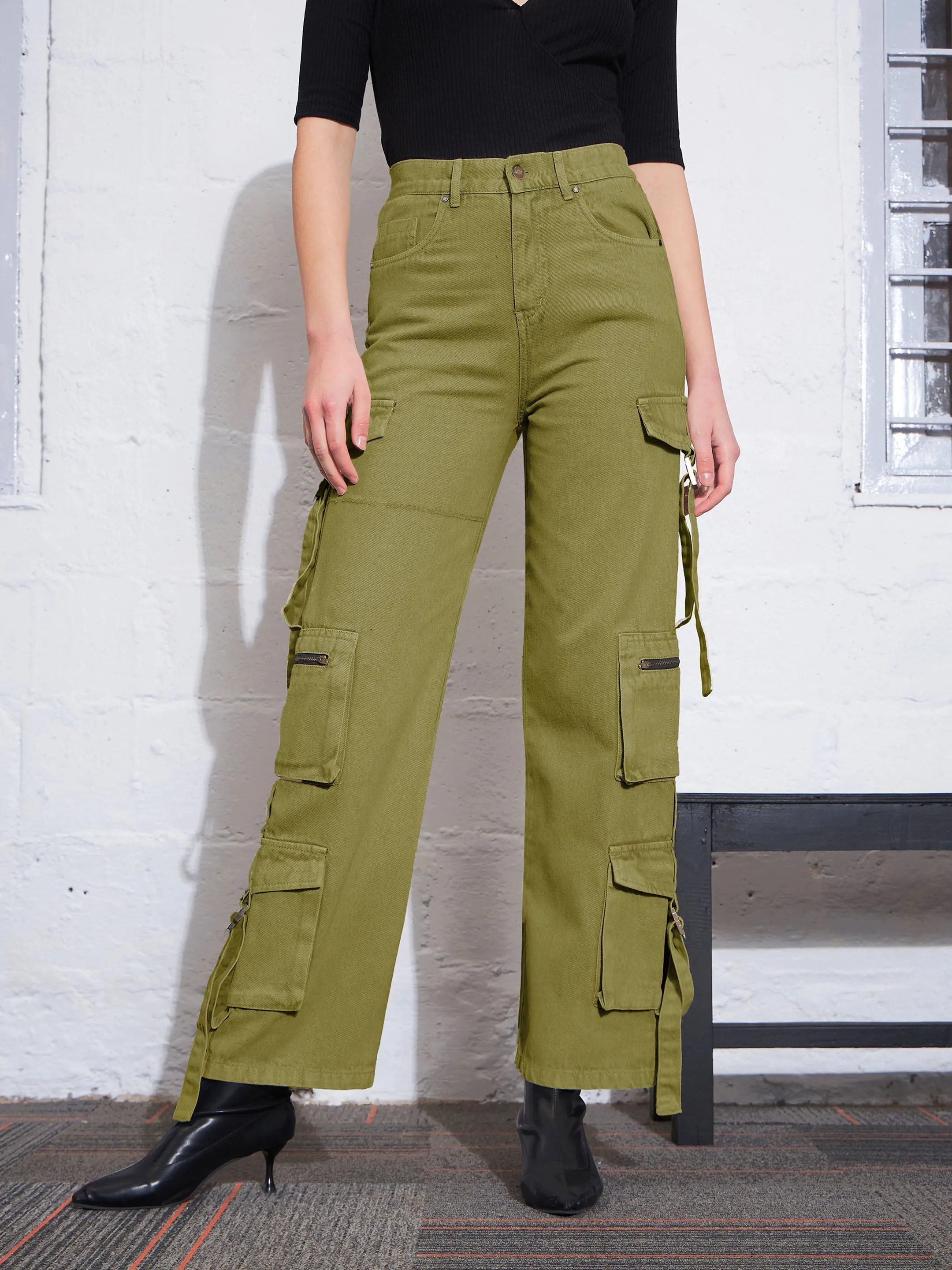 Women Olive Cargo Straight Jeans