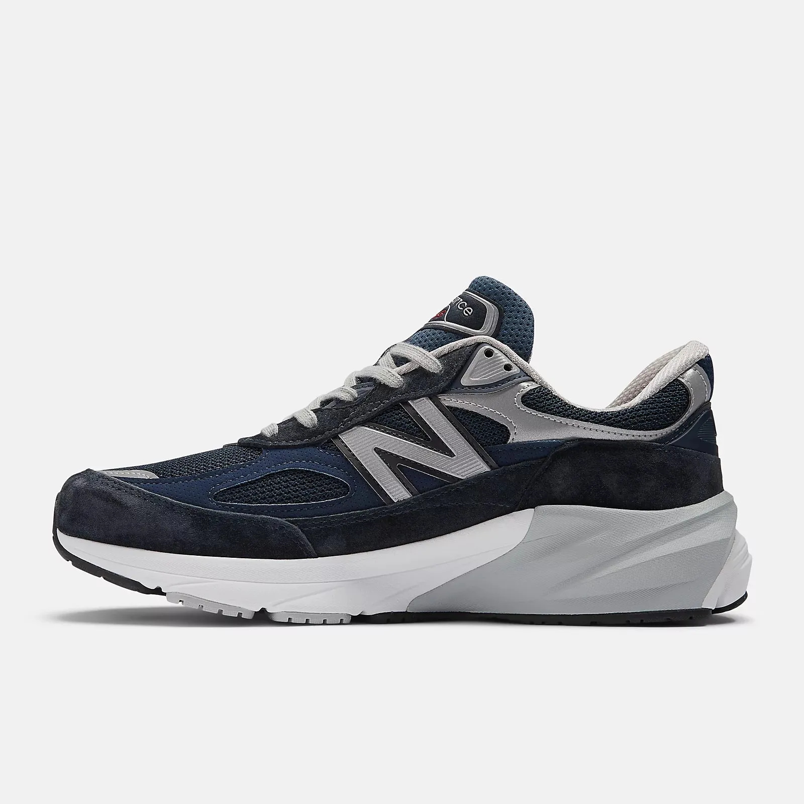  Women's 990 Navy with White V6  