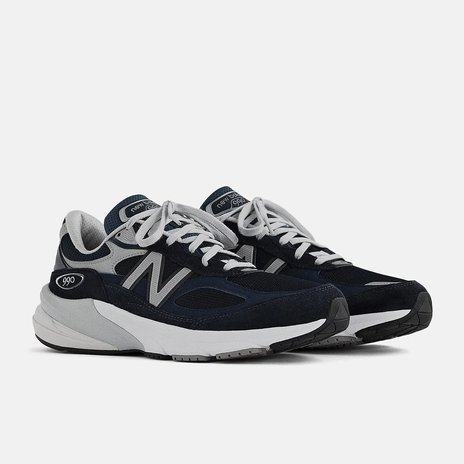  Women's 990 Navy with White V6  