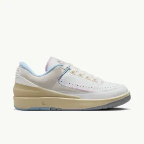 Women's Air Jordan 2 Retro Low - Summit White/Varsity Red/Ice Blue