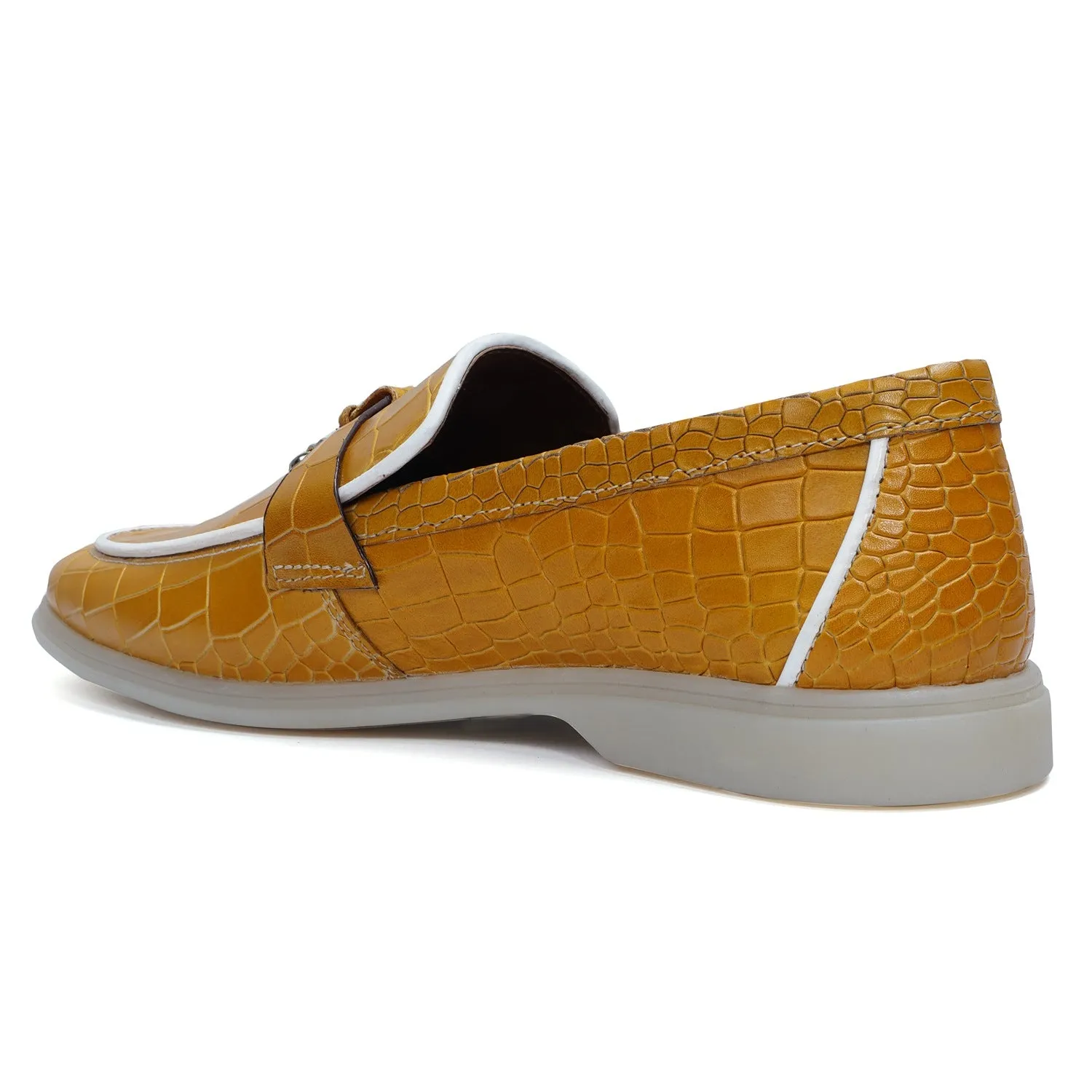 Yellow Yacht Shoes in Deep Cut Leather